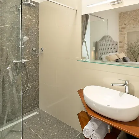 Tatil Evi Seaside House Sutivan, Brac - 25119 Sutivan